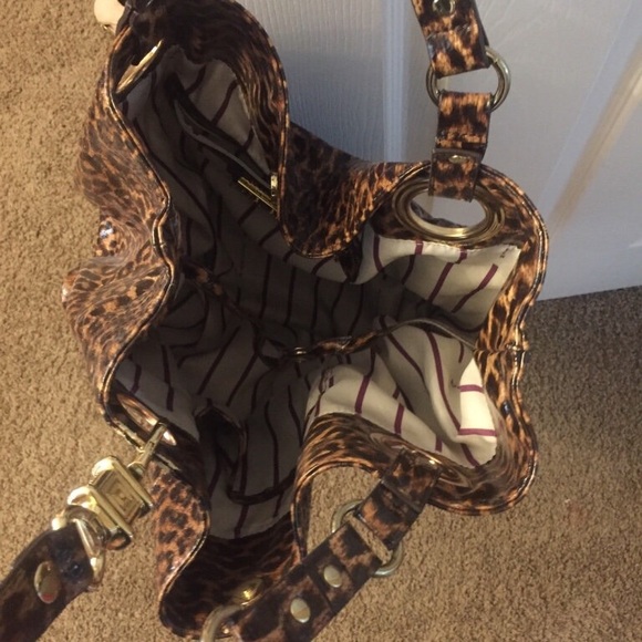 steve madden cheetah tote/should bag - Picture 2 of 2